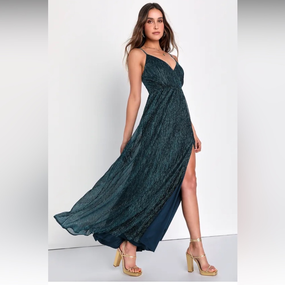 Lulu’s Glowing Stunner Shiny Teal Lurex Surplice Maxi Dress small NEW WITH TAGS